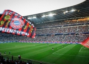 开云APP-莱万领衔进攻，拜仁梦幻队形攻陷对手战区的简单介绍