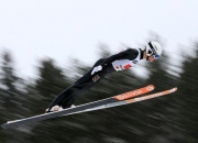 开云体育官网-挪威选手在雪车比赛中速度惊人