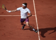 开云在线直播-英国网球队血洗澳大利亚网球队，西西帕斯爆发神勇的简单介绍