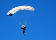 开云体育APP下载-欧冠之夜，约基奇的关键时刻，当篮球智慧遇见绿茵激情