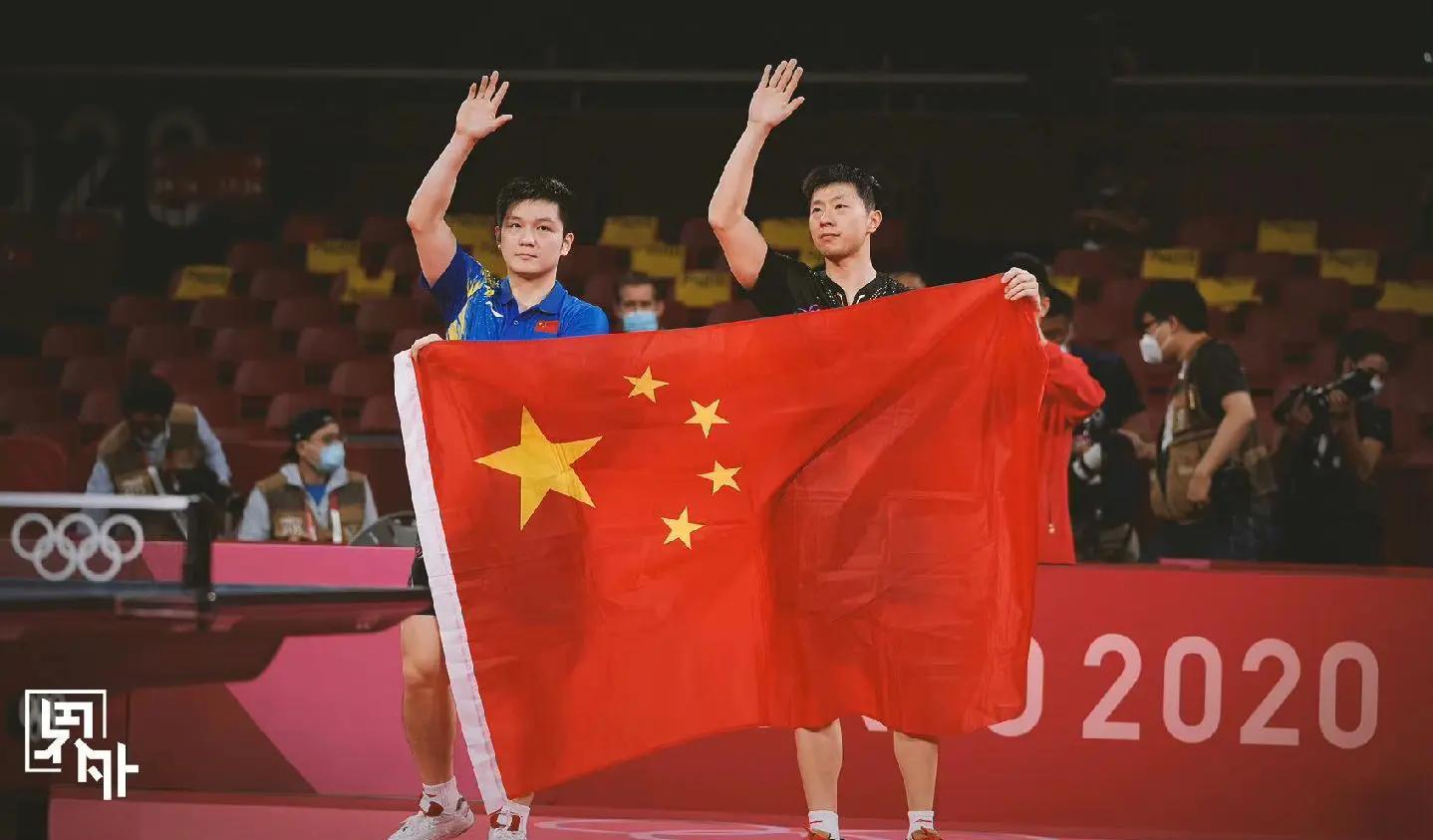 法国乒乓球队鏖战中国乒乓球队,马龙送出助攻 法国乒乓球队鏖战中国乒乓球队,马龙送出助攻