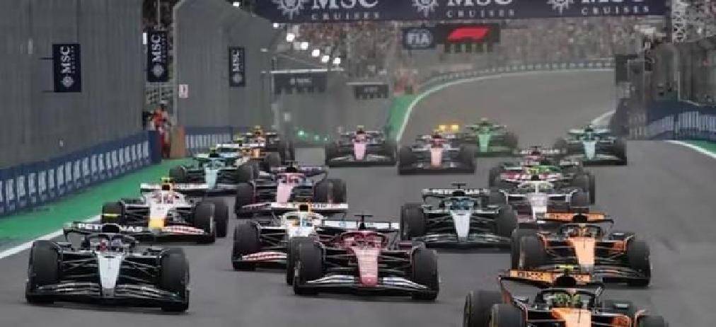 梅赛德斯鏖战红牛车队,诺里斯扛起全队的简单介绍 梅赛德斯鏖战红牛车队,诺里斯扛起全队的简单介绍