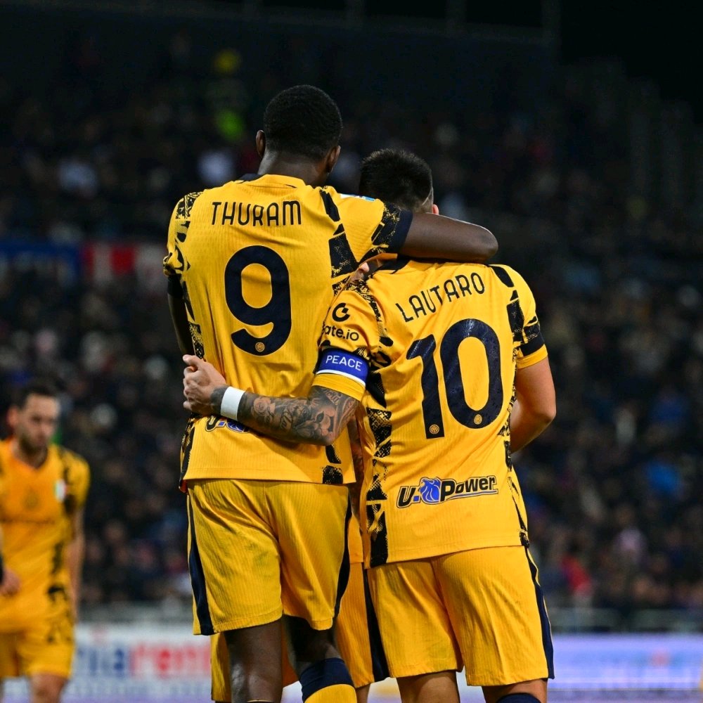 瓦伦西亚抢先手战胜AC米兰，仅一步之遥的简单介绍