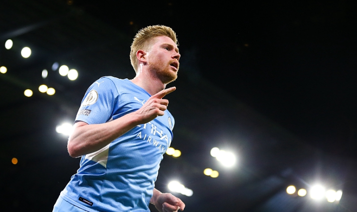 曼城继续领跑阔步走来难以摆脱群雄追赶