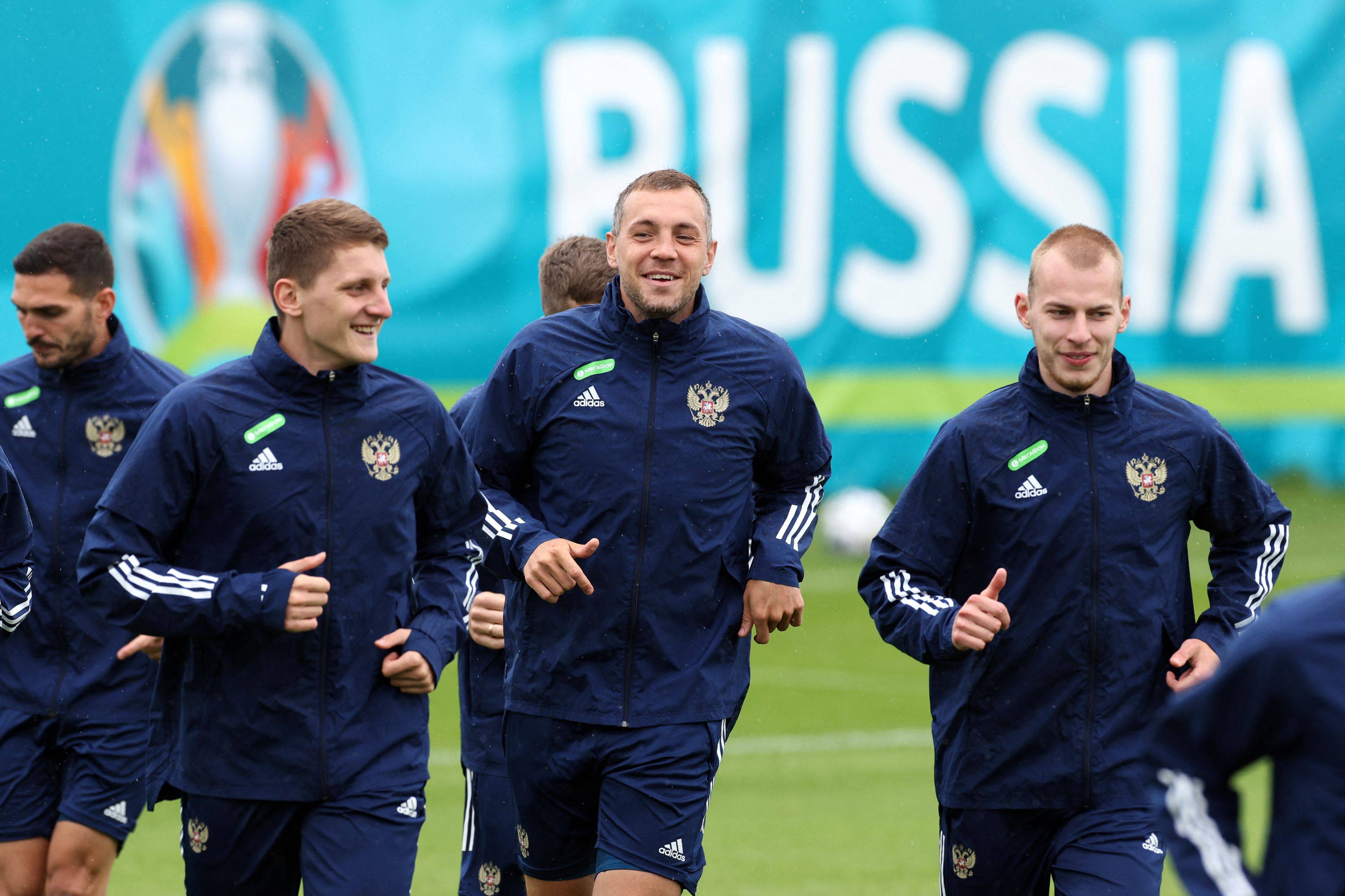 俄罗斯队大捷，取得三连胜，成功晋级的简单介绍