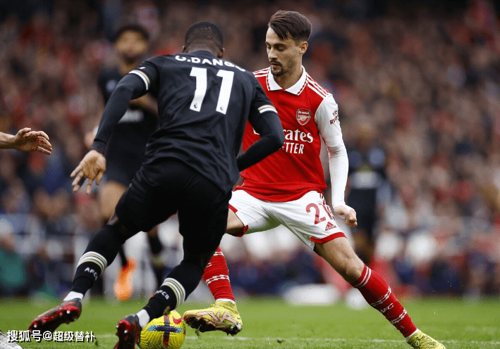 德国翻盘里昂,马丁内利高光表现的简单介绍 德国翻盘里昂,马丁内利高光表现的简单介绍